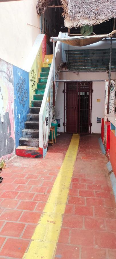 Hostel 111 By Gurukulam. Pondichéry Extérieur photo